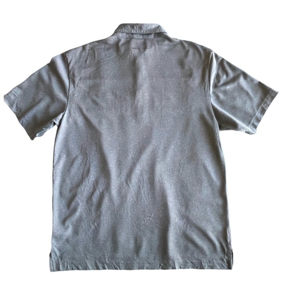 Travis Mathew Golf Polo Shirt Mens M Gray Lightweight Casual Stretch EUC - Picture 3 of 11